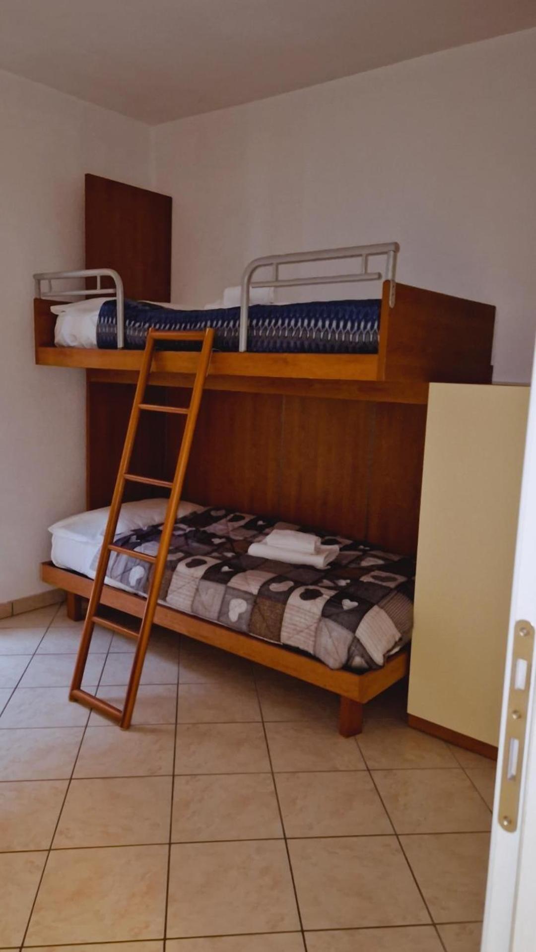 Apartments Tony In Бардоліно Номер фото